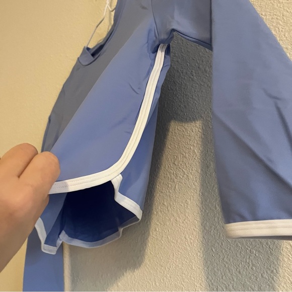 NWT L*SPACE Swim Kids SOOKI RASHGUARD Long Sleeve Swim Top Size 6 - Picture 4 of 7